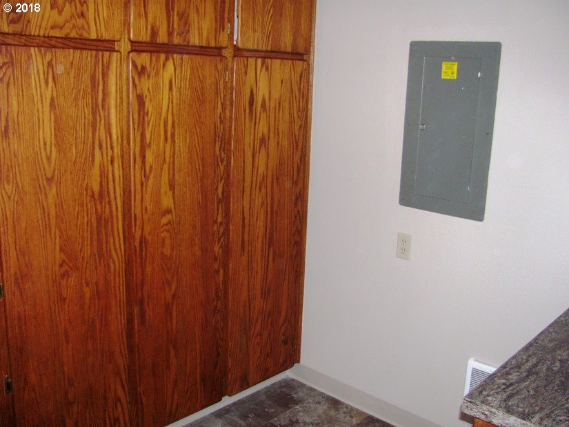 1940 Northeast 3rd Loop Camas, WA 98607 - Photo 8 of 22 a view of a small space
