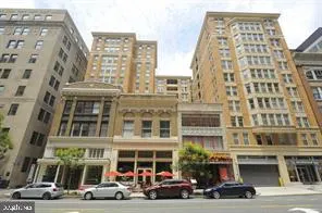 $2,350 | 915 E Street Northwest, Unit 702, Washington, DC 20004