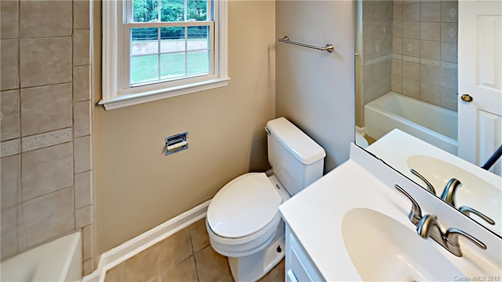 6318 Wind Ridge Drive Charlotte, NC 28277 - Photo 14 of 20