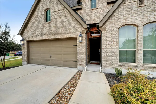 $2,300 | 14121 Arbor Hill Cove, Manor, TX 78653