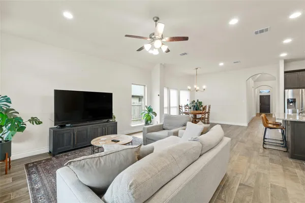 $2,300 | 14121 Arbor Hill Cove, Manor, TX 78653