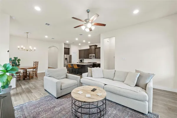 $2,300 | 14121 Arbor Hill Cove, Manor, TX 78653