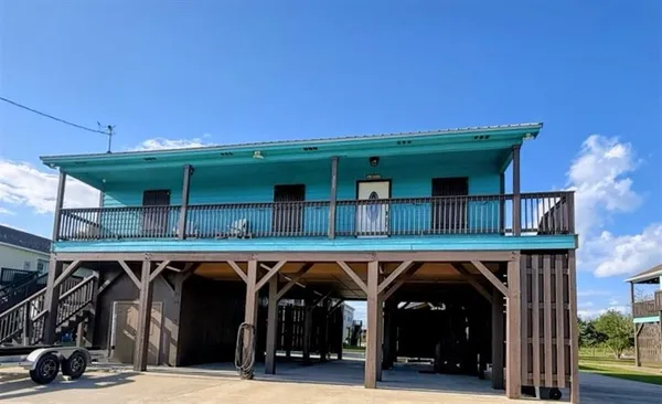 $529,000 | 311 Lake Breeze Road, Hackberry, LA 70645