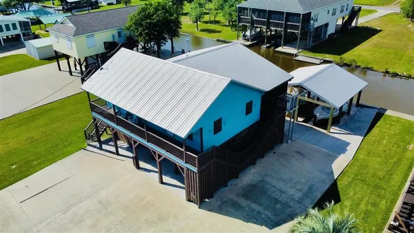 $529,000 | 311 Lake Breeze Road, Hackberry, LA 70645