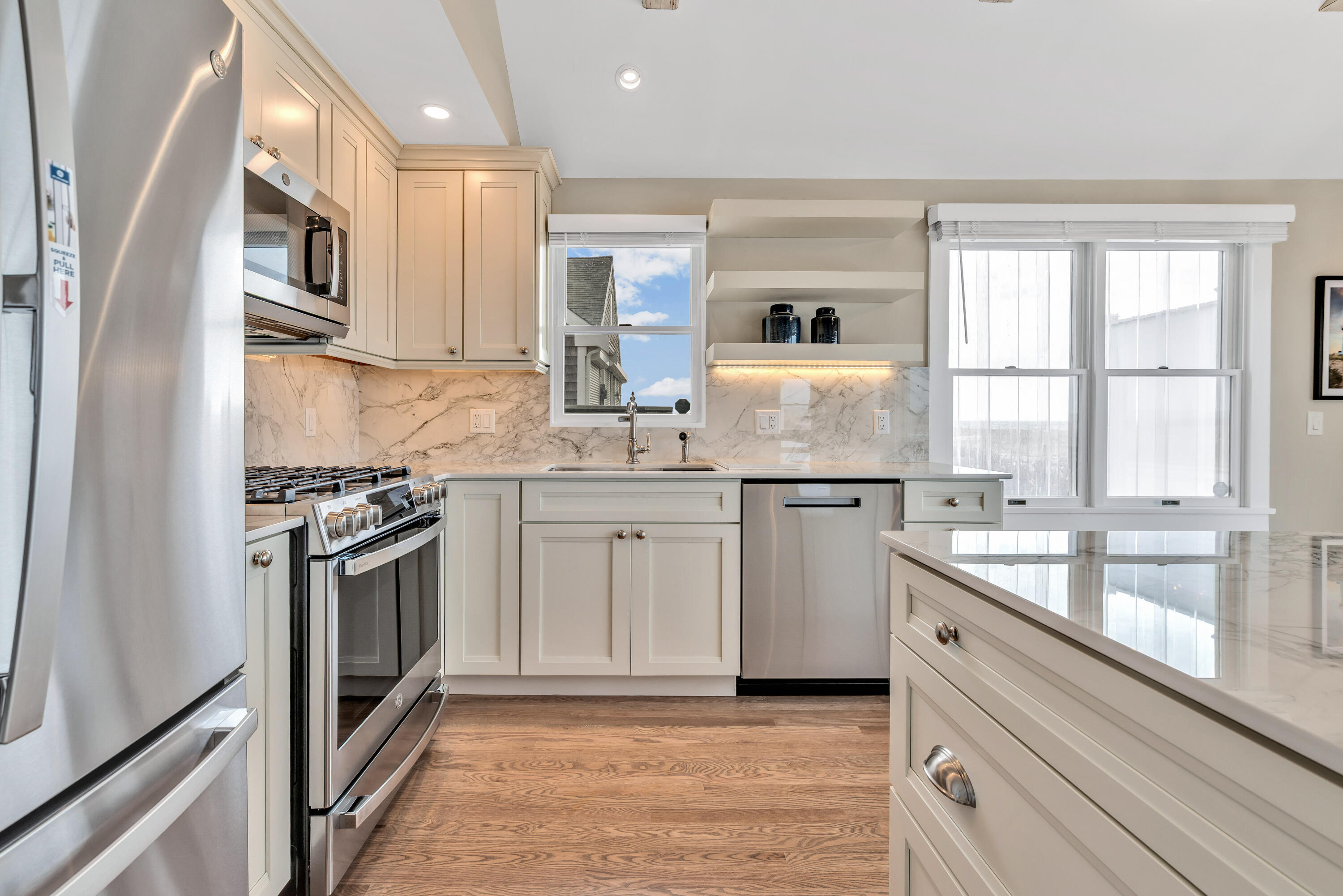 596 Shore Road, Unit 2 Truro, MA 02666 - Photo 18 of 48 24-IMGP7147