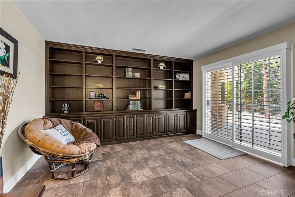 1250 Highridge Street Riverside, CA 92506 - Photo 33 of 74