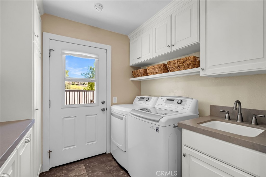 1250 Highridge Street Riverside, CA 92506 - Photo 35 of 74