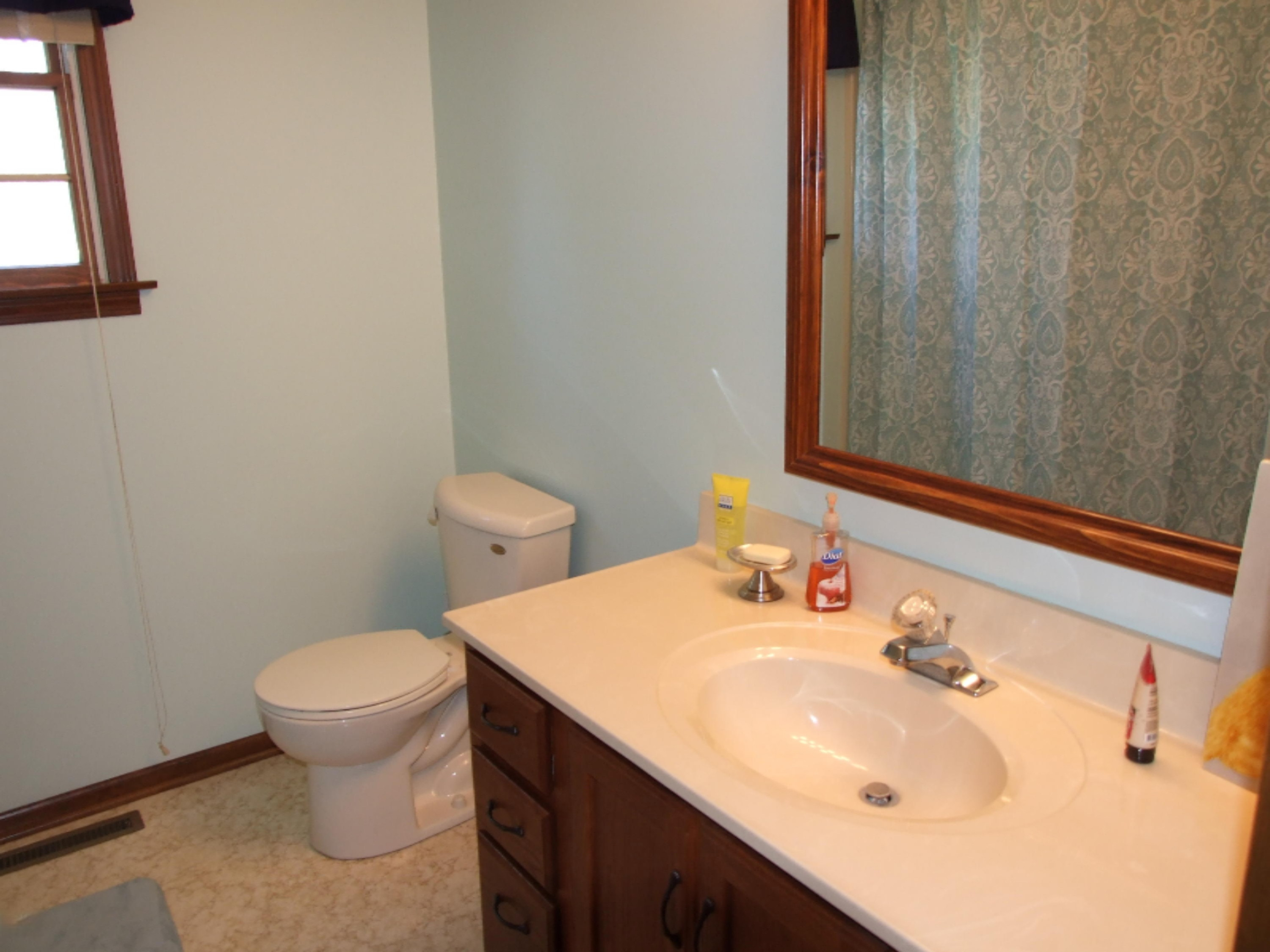 1701 Shettler Road Muskegon, MI 49444 - Photo 19 of 24 2006-01-01 23.04.40