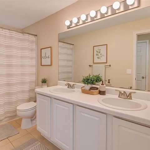 $249,999 | 10000 Southwest 52nd Avenue, Unit 148, Gainesville, FL 32608