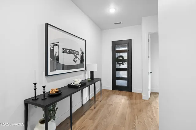 $1,075,000 | 2359 South Polaris Way, Flagstaff, AZ 86001