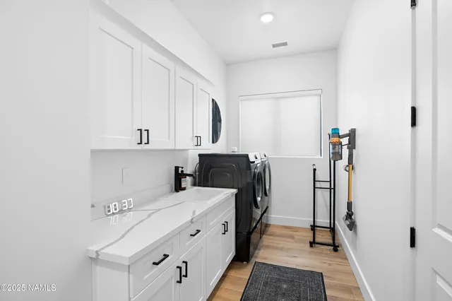 $1,075,000 | 2359 South Polaris Way, Flagstaff, AZ 86001