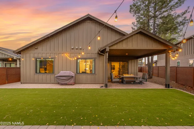 $1,075,000 | 2359 South Polaris Way, Flagstaff, AZ 86001