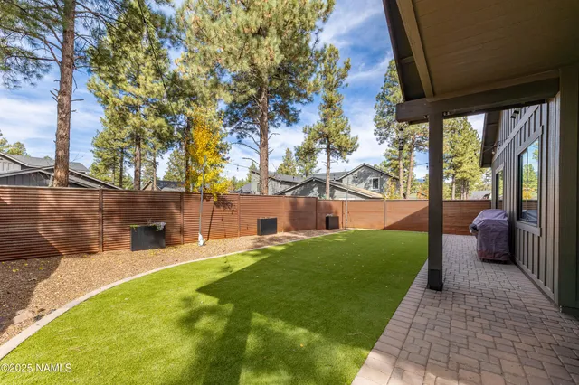 $1,075,000 | 2359 South Polaris Way, Flagstaff, AZ 86001
