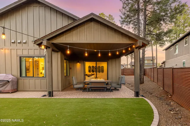 $1,075,000 | 2359 South Polaris Way, Flagstaff, AZ 86001