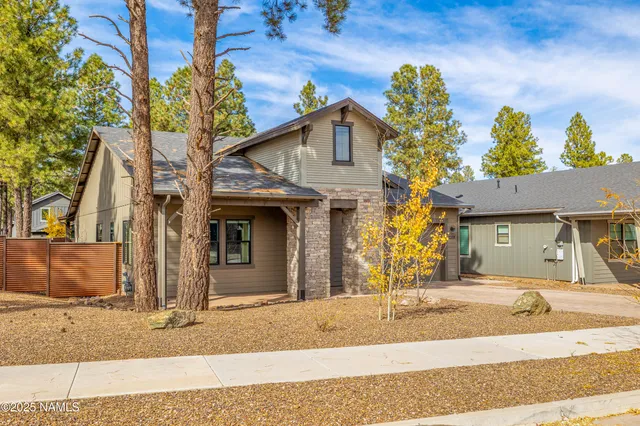 $1,075,000 | 2359 South Polaris Way, Flagstaff, AZ 86001