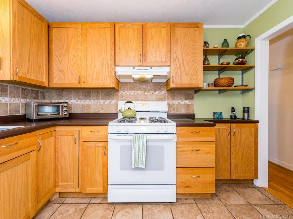 75 Pressley Road Asheville, NC 28805 - Photo 11 of 38 Gallery Image 11