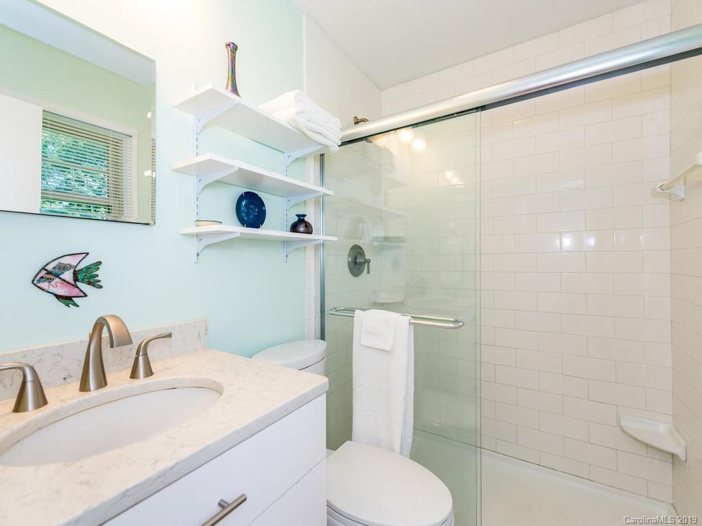 75 Pressley Road Asheville, NC 28805 - Photo 16 of 38 Gallery Image 16