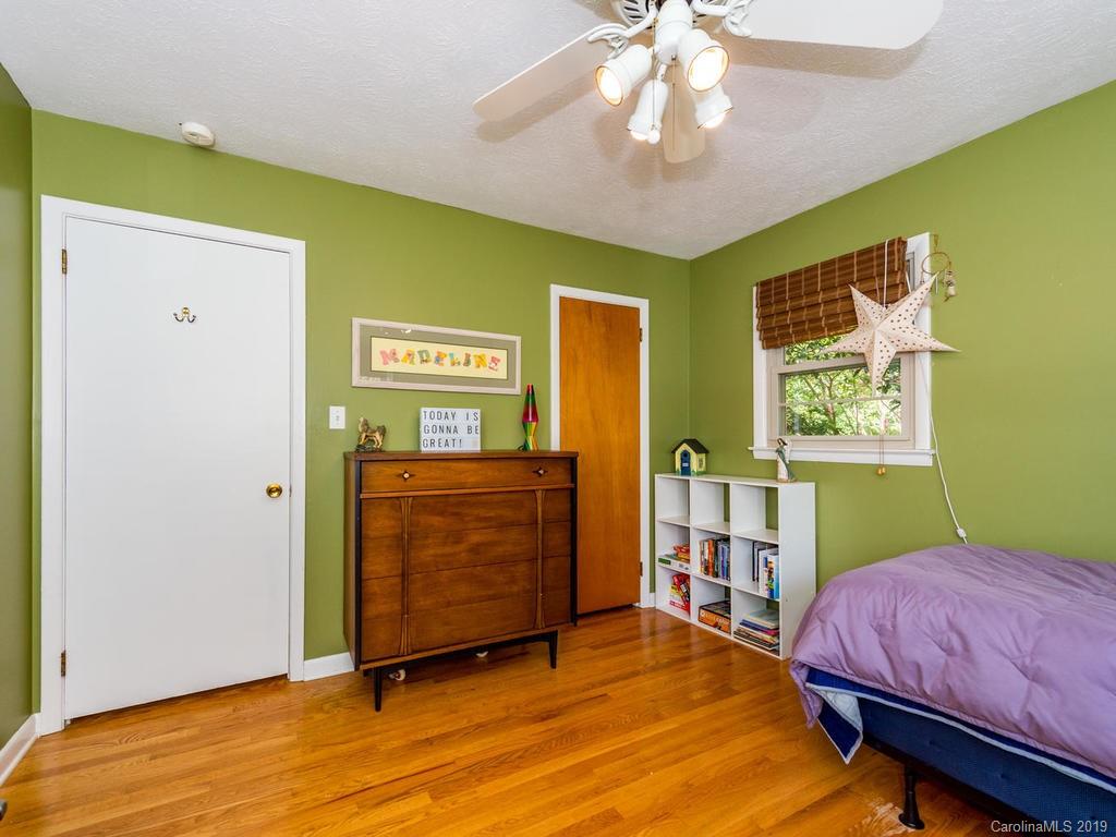 75 Pressley Road Asheville, NC 28805 - Photo 18 of 38 Gallery Image 18