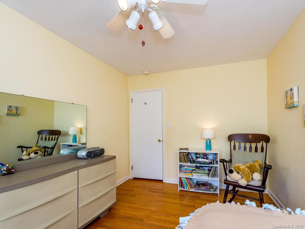 75 Pressley Road Asheville, NC 28805 - Photo 20 of 38 Gallery Image 20