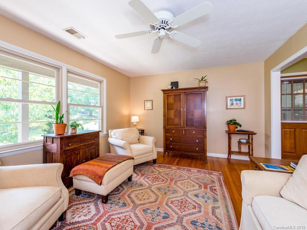 75 Pressley Road Asheville, NC 28805 - Photo 3 of 38 Gallery Image 3
