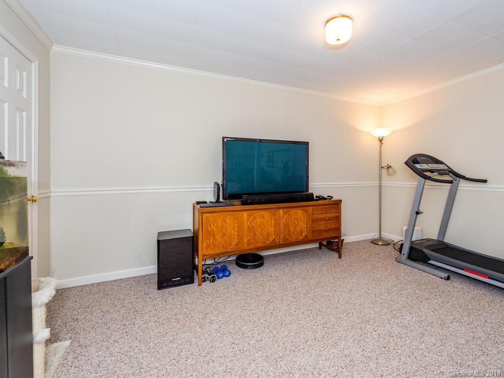 75 Pressley Road Asheville, NC 28805 - Photo 26 of 38 Gallery Image 26