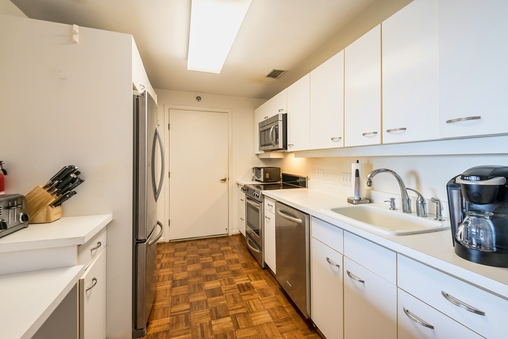 3 Seal Harbor Road, Unit 646 Winthrop, MA 02152 - Photo 8 of 30 Gallery Image 8