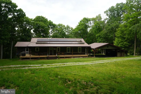 $349,000 | 150 Sharp Ridge Lane, Franklin, WV 26807