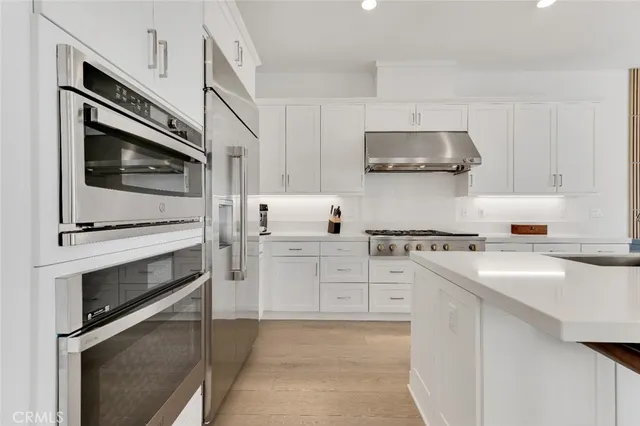 $935,000 | 26712 Afton Lane, Valencia, CA 91381