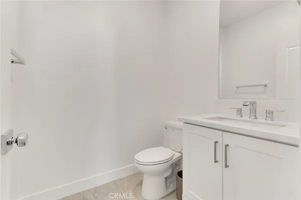 $935,000 | 26712 Afton Lane, Valencia, CA 91381