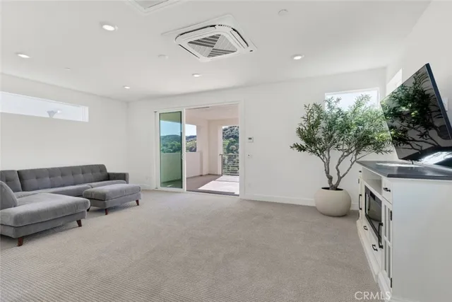 $935,000 | 26712 Afton Lane, Valencia, CA 91381