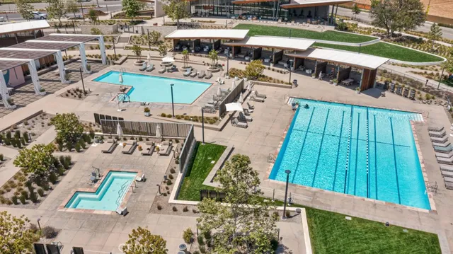 $935,000 | 26712 Afton Lane, Valencia, CA 91381