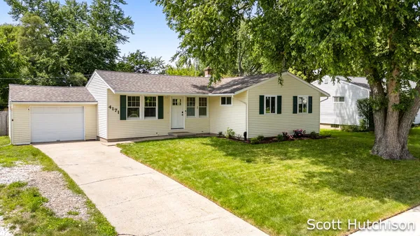 $349,900 | 4171 Miramar Avenue Northeast, Grand Rapids, MI 49525