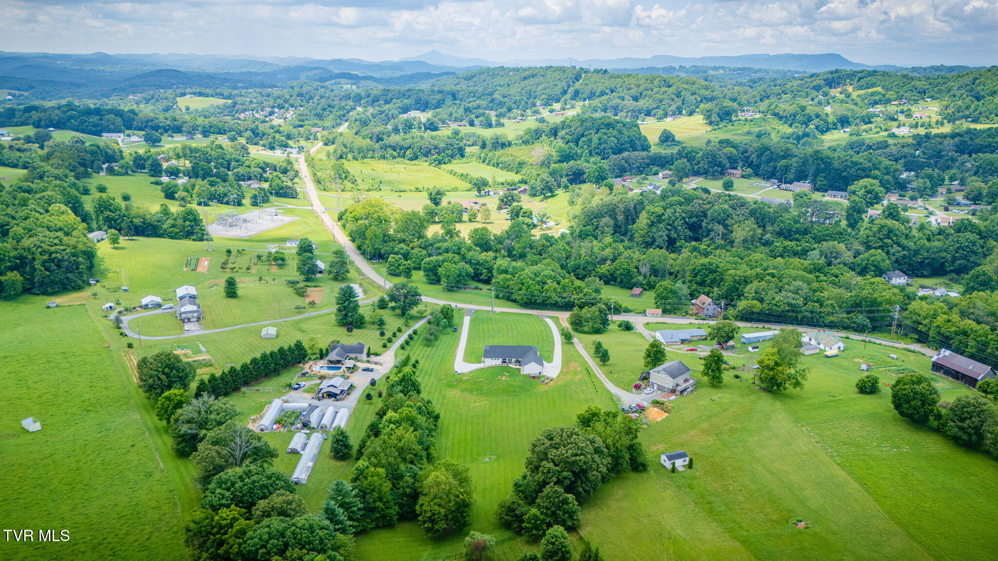 719 Fall Creek Road Blountville, TN 37617 - Photo 44 of 46 109