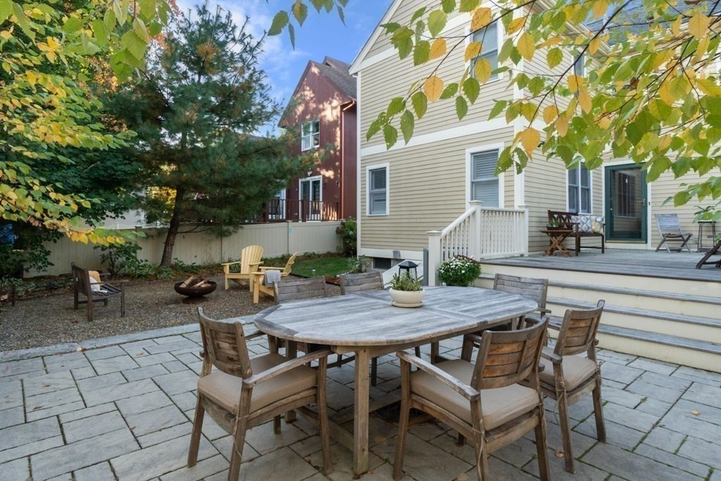 11 Rebecca Road Newton, MA 02465 - Photo 33 of 35