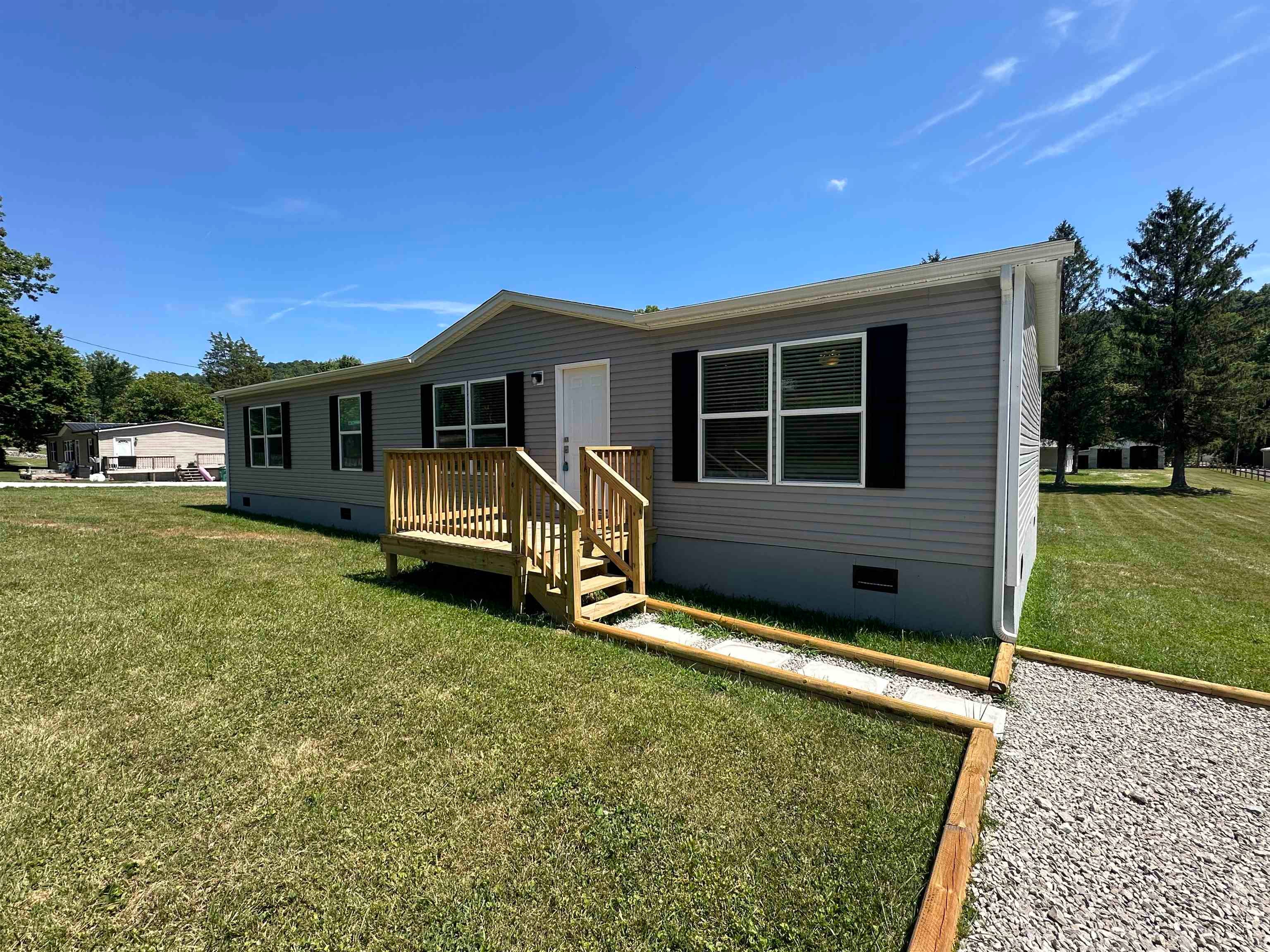 1478 Poca River Road North Poca, WV 25159 - Photo 1 of 32 Gallery Image 1