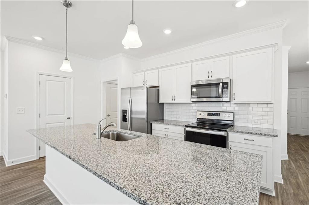 5083 Woodland Hills Powder Springs, GA 30127 - Photo 2 of 8