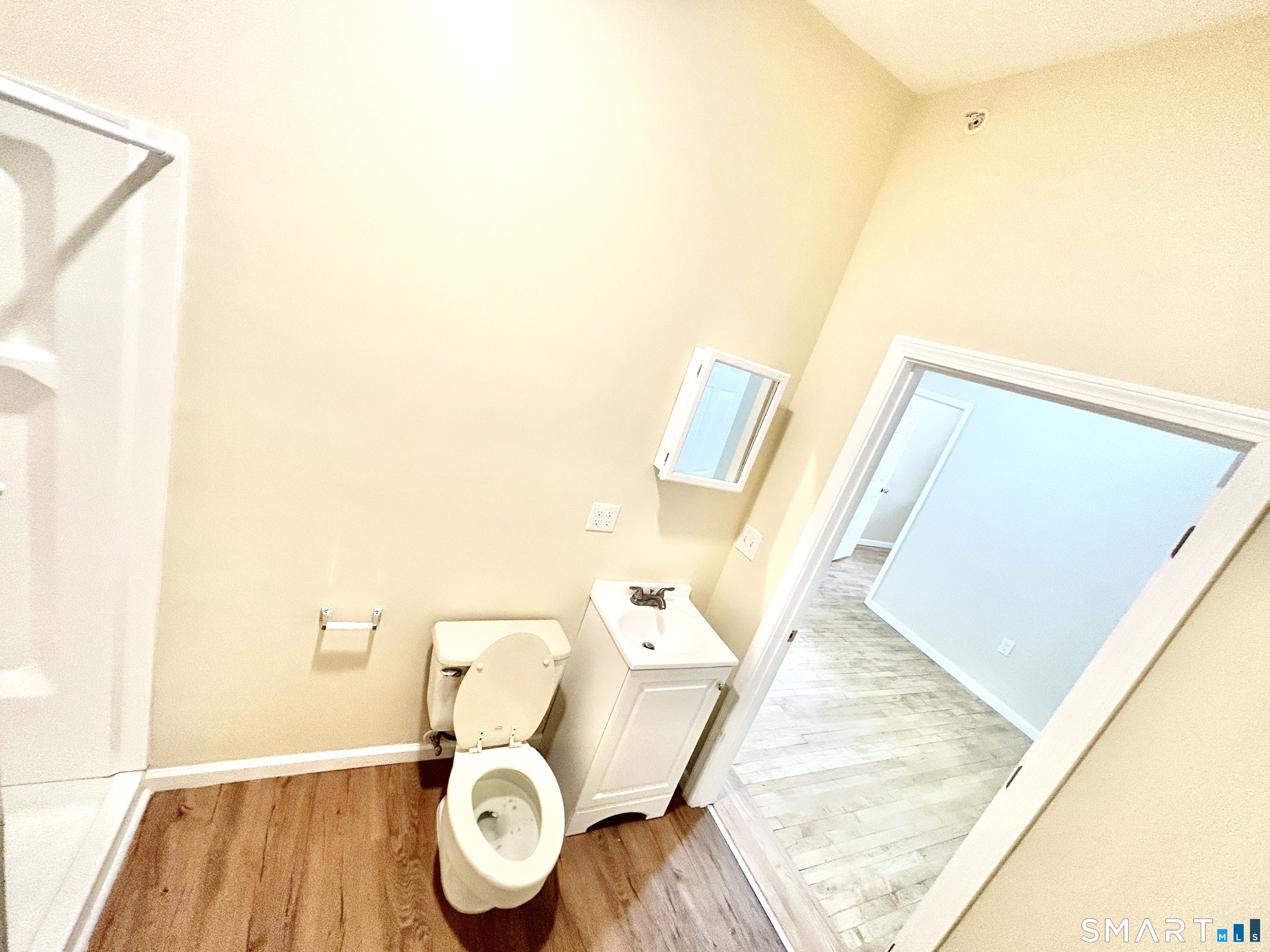 135 West Main Street, Unit 2E Waterbury, CT 06702 - Photo 9 of 24