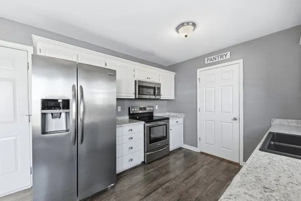$340,000 | 121 Jackson Street, Mount Pleasant, TN 38474