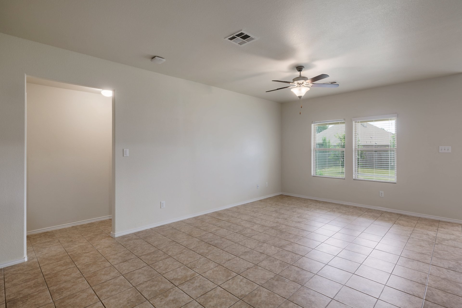 824 Tabernash Leander, TX 78641 - Photo 6 of 32