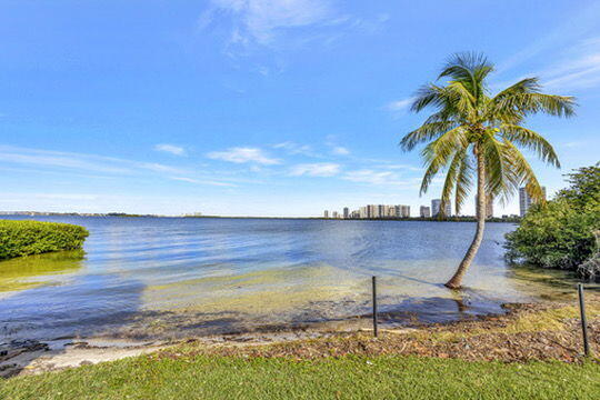 1141 Pine Point Road West Palm Beach, FL 33404 - Photo 31 of 42 34-web-or-mls-F7ABD96A-D404-42A1-B817-6B