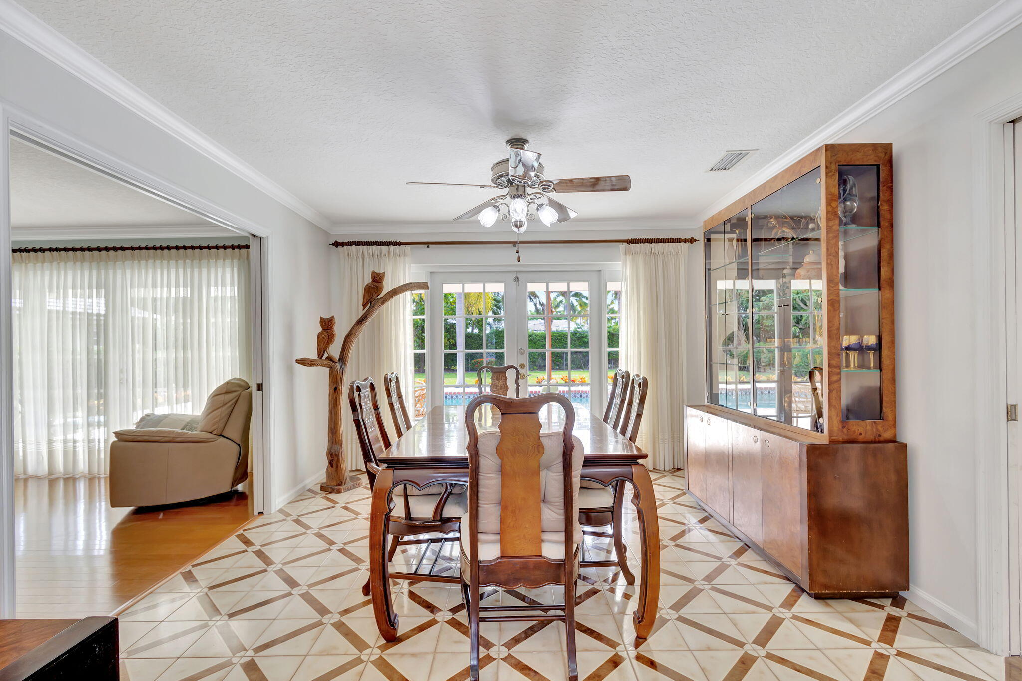 1141 Pine Point Road West Palm Beach, FL 33404 - Photo 7 of 42 7-web-or-mls-1141Pine__61