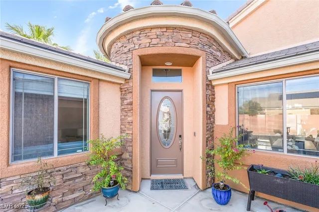 $840,000 | 6090 West Alpine Estates Circle, Las Vegas, NV 89149
