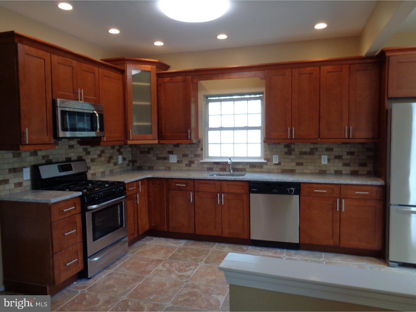 390 Yardville Hamilton Square Road Hamilton, NJ 08691 - Photo 22 of 24