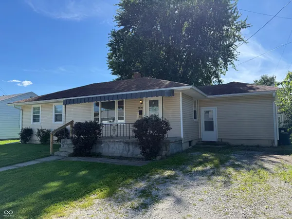 $179,000 | 808 Milroy Street, Frankfort, IN 46041