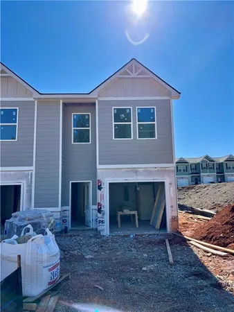 $239,990 | 125 Meadowview Drive, Tyrone, GA 30290