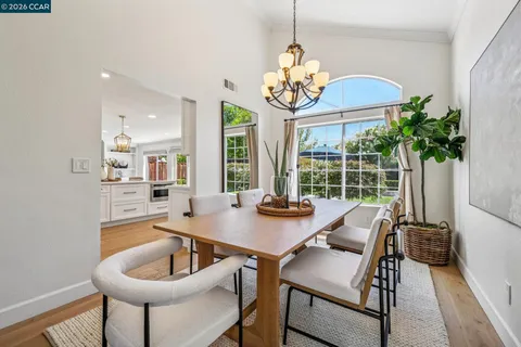 $1,985,000 | 135 Tenby Terrace, Danville, CA 94506