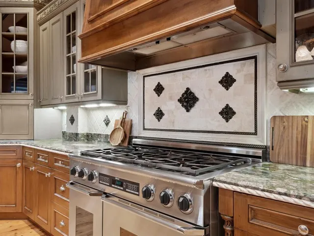 $17,350,000 | 1423 Hillview Drive, Sarasota, FL 34239