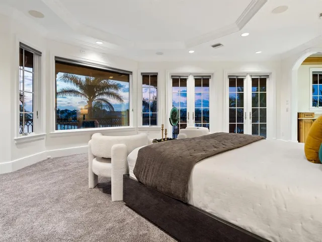 $17,350,000 | 1423 Hillview Drive, Sarasota, FL 34239