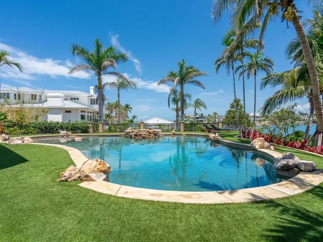 $17,350,000 | 1423 Hillview Drive, Sarasota, FL 34239