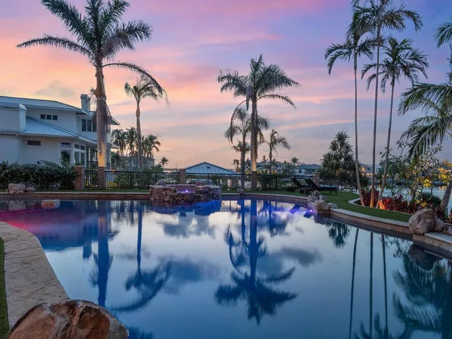 $17,350,000 | 1423 Hillview Drive, Sarasota, FL 34239